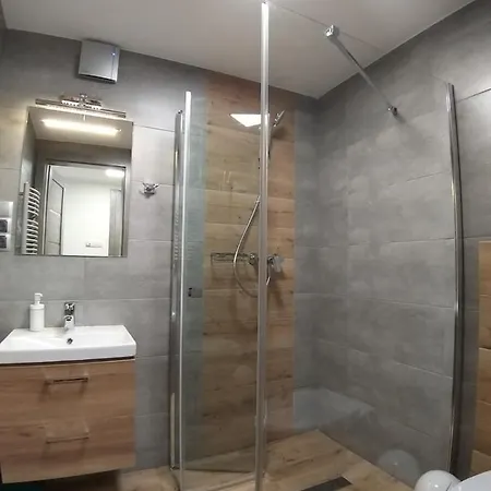 Sandra I Privatunterkunft