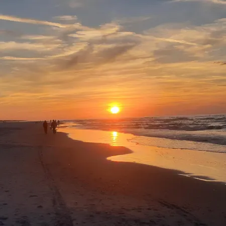 Sandra I Privatunterkunft Leba