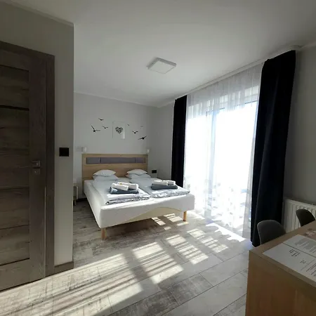 Sandra I Pansiyon Łeba