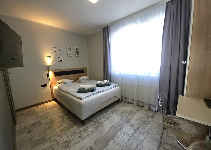 Sandra I Pansiyon Łeba